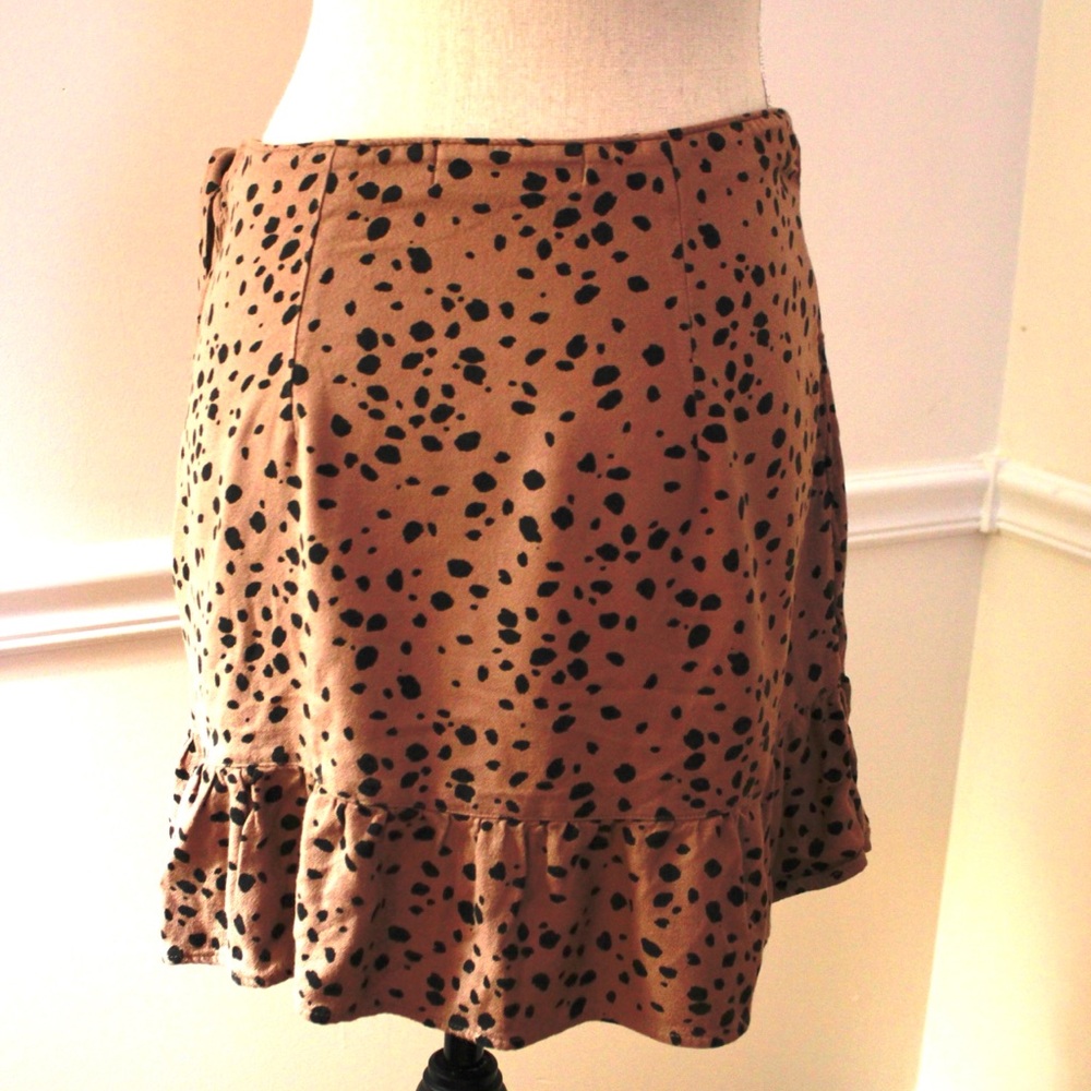 Abercrombie & Fitch Black & Brown Spotted Mini Wrap Skirt Size M - Picture 2 of 14